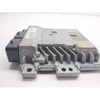 Recambio de centralita motor uce para peugeot 5008 (0u_, 0e_) 1.6 hdi referencia OEM IAM 9811651980  
