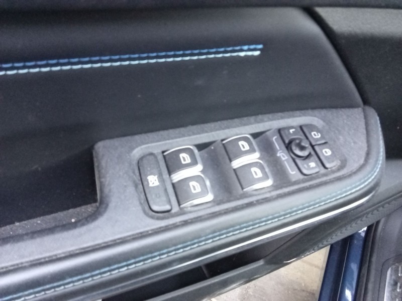 Recambio de mando elevalunas delantero izquierdo para lynk & co 01 phev referencia OEM IAM   