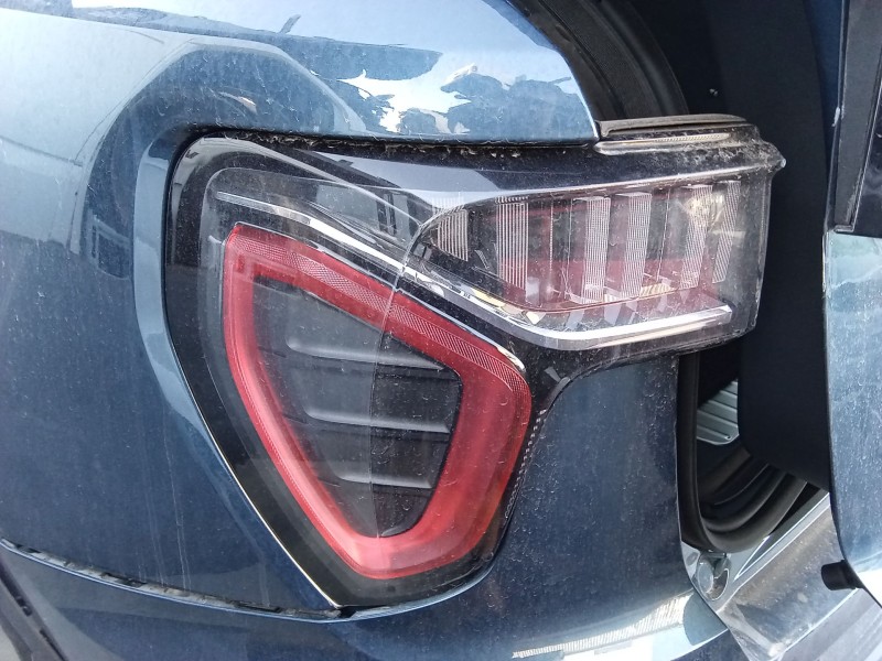 Recambio de piloto trasero izquierdo para lynk & co 01 phev referencia OEM IAM 8888077995  