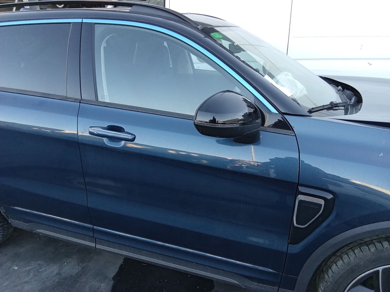 Recambio de puerta delantera derecha para lynk & co 01 phev referencia OEM IAM 8890474837  