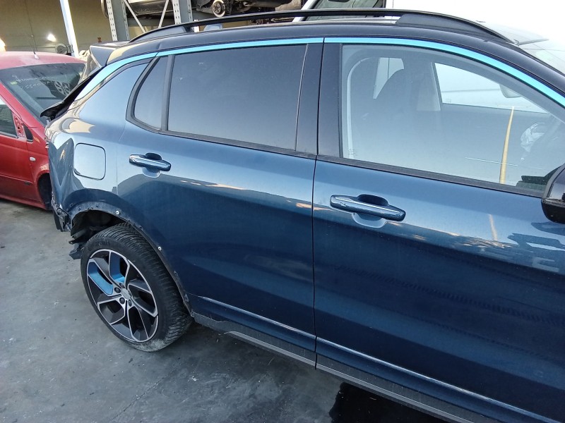Recambio de puerta trasera derecha para lynk & co 01 phev referencia OEM IAM 8889299204  