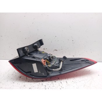 Recambio de piloto trasero izquierdo para kia carens iv 1.7 crdi referencia OEM IAM 92401A4020  