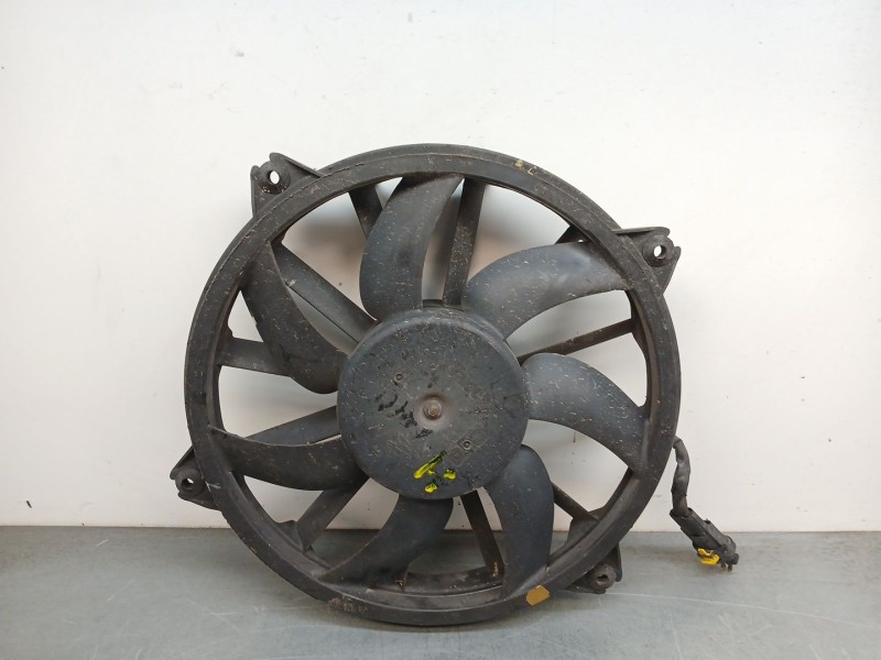 Recambio de electroventilador para peugeot 5008 (0u_, 0e_) 1.6 hdi referencia OEM IAM 9828719880  