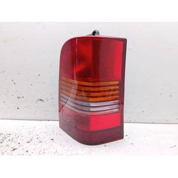 Recambio de piloto trasero derecho para mercedes-benz vito (w638) caja cerrada referencia OEM IAM 6388201764 NUEVO AMBAR- ROJO