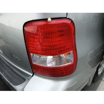 PILOTO TRASERO DERECHO 0K55A51150A 