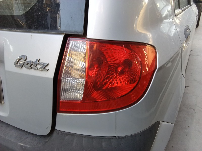 Recambio de piloto trasero derecho para hyundai getz (tb) 1.1 referencia OEM IAM 924020B501  
