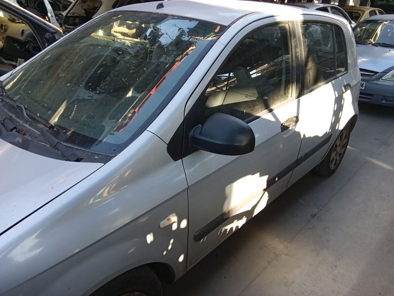 Recambio de puerta delantera izquierda para hyundai getz (tb) 1.1 referencia OEM IAM 760030B000  