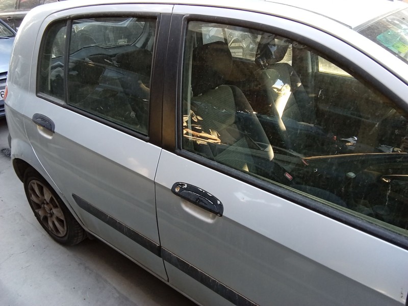 Recambio de puerta trasera derecha para hyundai getz (tb) 1.1 referencia OEM IAM 770041C020SJ  