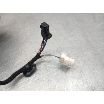 Recambio de retrovisor izquierdo para citroën c4 cactus 1.2 thp 110 referencia OEM IAM 98241002XT  