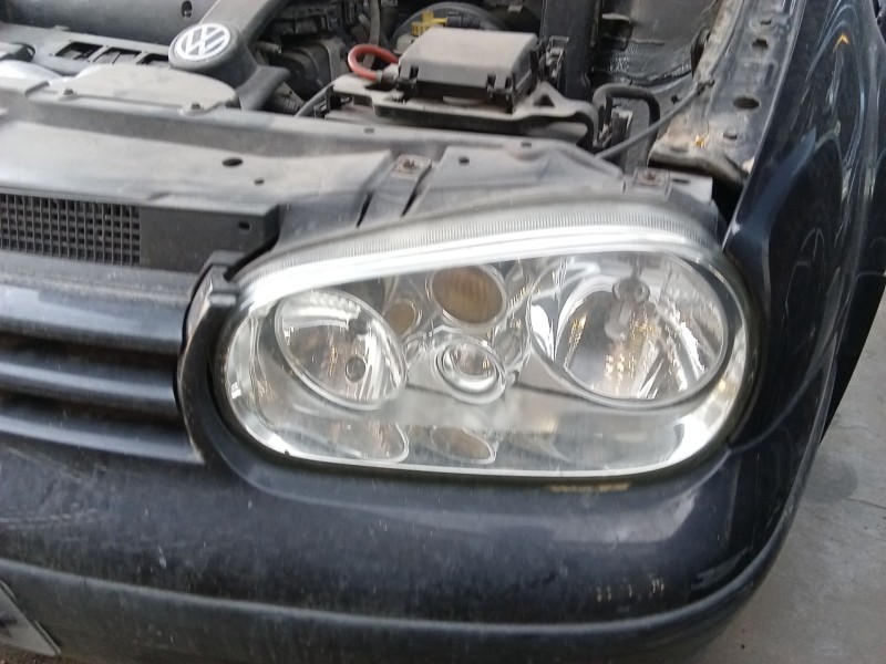Recambio de faro izquierdo para volkswagen golf iv (1j1) 1.4 16v referencia OEM IAM 1J1941015B  
