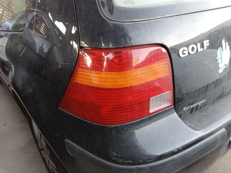 Recambio de piloto trasero izquierdo para volkswagen golf iv (1j1) 1.4 16v referencia OEM IAM 1J6945095Q  