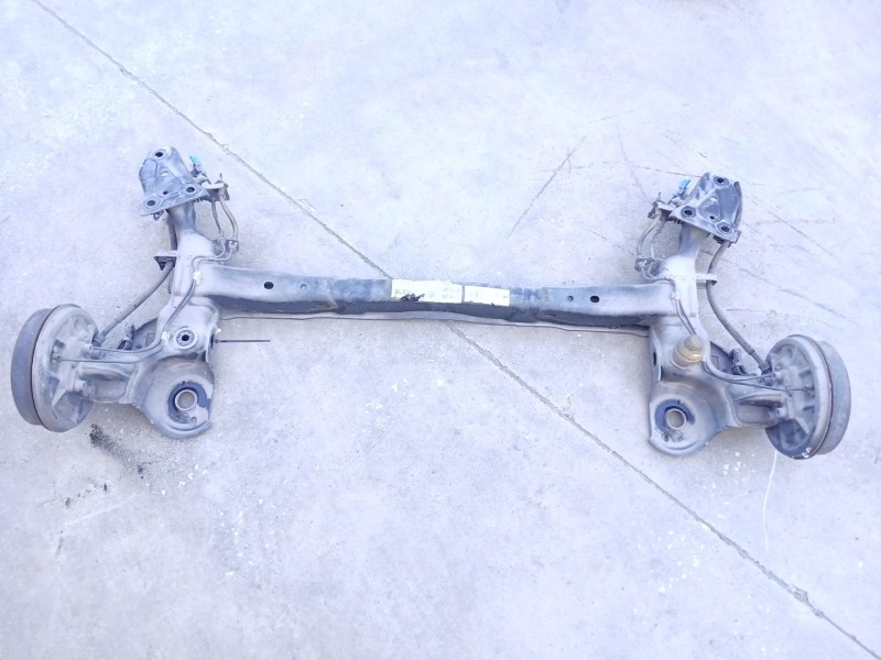 Recambio de puente trasero para citroën c3 ii (sc_) 1.0 vti 68 referencia OEM IAM   