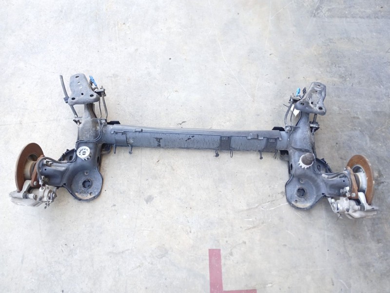 Recambio de puente trasero para citroën c3 iii (sx) 1.2 thp 110 referencia OEM IAM 1607197180 disco 