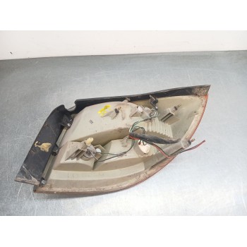 Recambio de piloto trasero izquierdo para kia rio i hatchback (dc) 1.3 referencia OEM IAM   