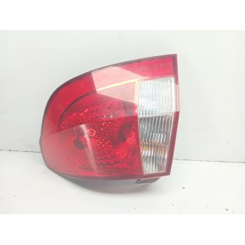 PILOTO TRASERO DERECHO 924020B501 