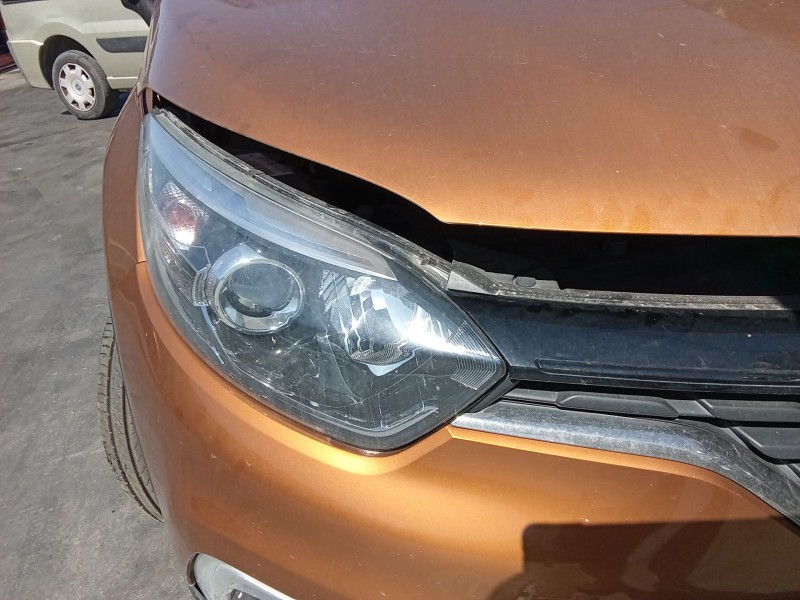 Recambio de faro derecho para renault captur i (j5_, h5_) 1.2 tce 120 referencia OEM IAM   