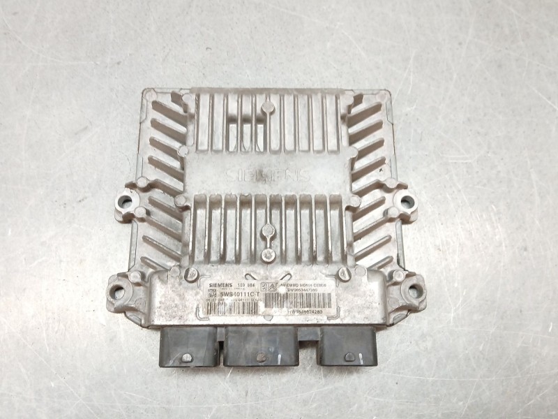 Recambio de centralita motor uce para citroën c2 (jm_) 1.4 hdi referencia OEM IAM 5WS40111CT sw9653447380 hw9648624280