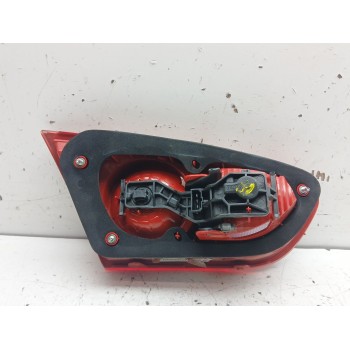 Recambio de piloto trasero derecho interior para seat leon (1p1) 1.6 tdi referencia OEM IAM 89320301 1p0945094f 