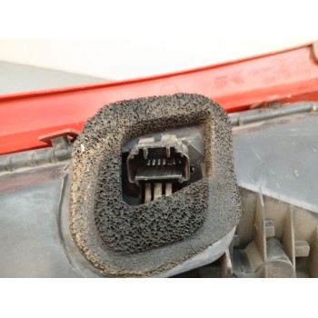 Recambio de piloto trasero derecho para peugeot 107 (pm_, pn_) 1.0 referencia OEM IAM 815500h040  