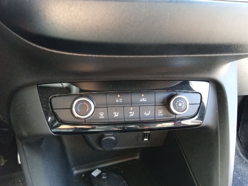 Recambio de mando calefaccion / aire acondicionado para opel corsa f (p2jo) 1.2 (68) referencia OEM IAM   