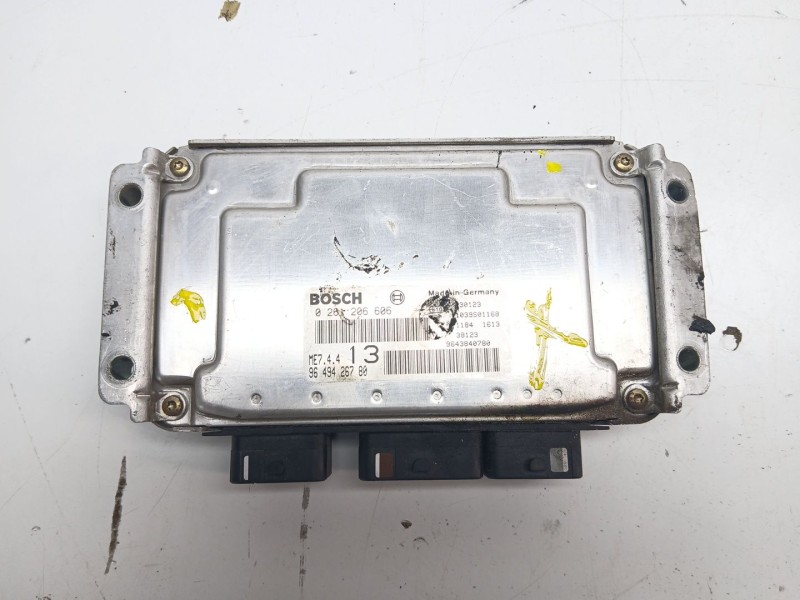 Recambio de centralita motor uce para citroën xsara break (n2) 1.6 16v referencia OEM IAM 1039s01168  
