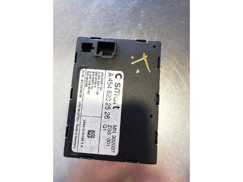 Recambio de modulo electronico para smart forfour básico (55kw) referencia OEM IAM A4548202526 ELEVALUNAS 4548202526