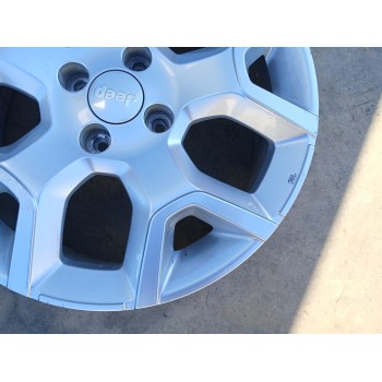 Recambio de llanta para jeep avenger (j2) electric referencia OEM IAM 52197382 x1 17 pulgadas