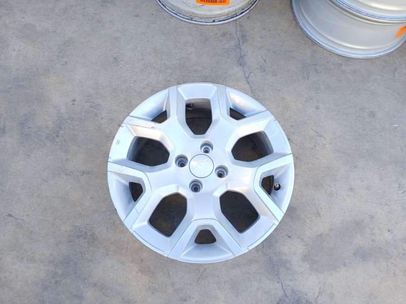 Recambio de llanta para jeep avenger (j2) electric referencia OEM IAM 52197382 x1 17 pulgadas