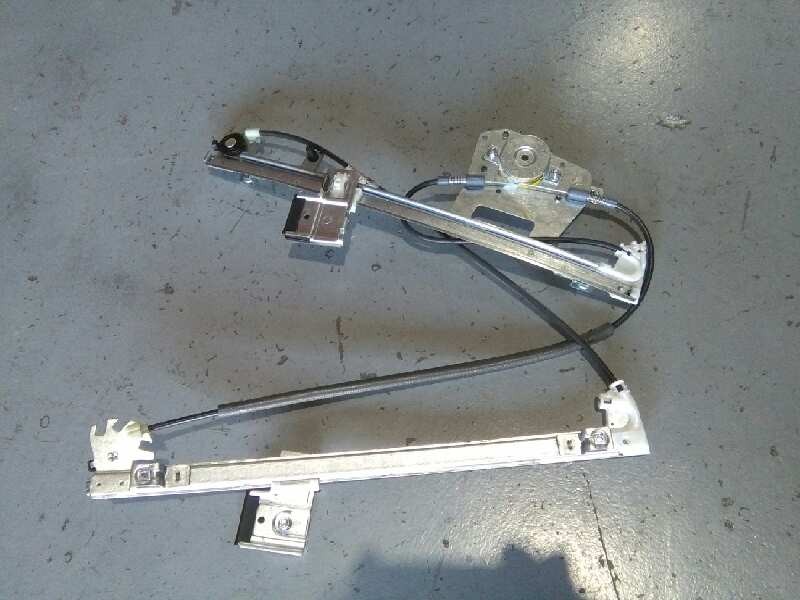 Recambio de elevalunas delantero izquierdo para ford focus berlina (cak) referencia OEM IAM  NUEVO 5 P SOLO MECANISMO