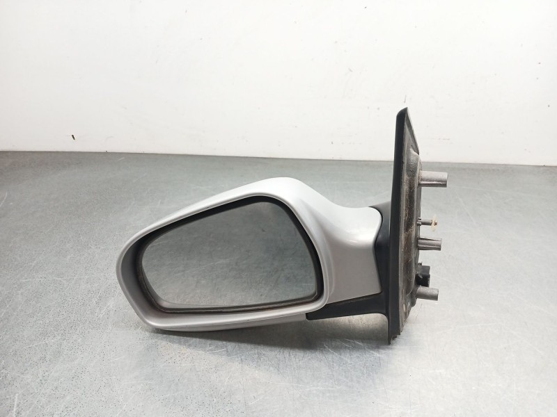Recambio de retrovisor izquierdo para hyundai matrix (fc) 1.6 referencia OEM IAM   