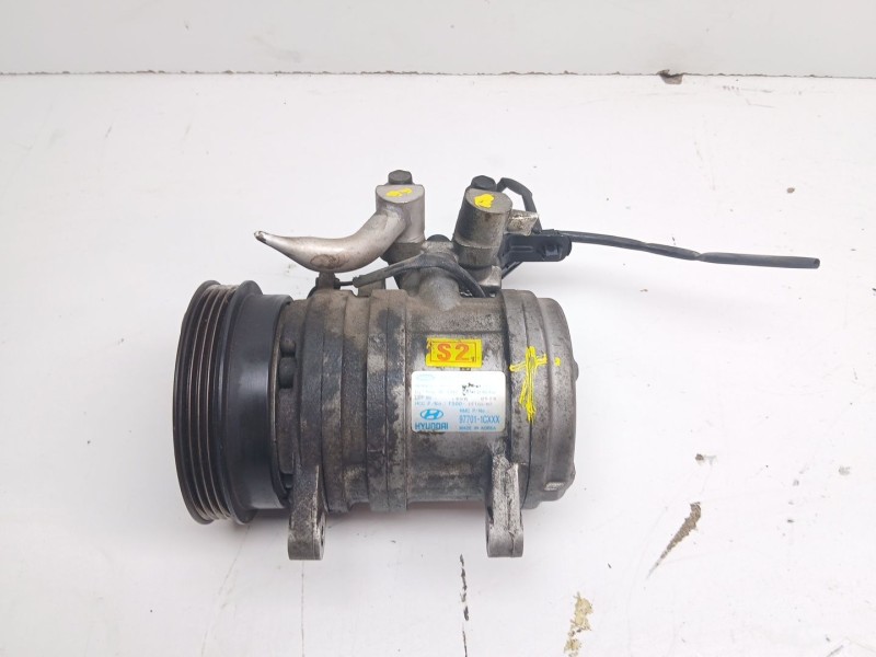 Recambio de compresor aire acondicionado para hyundai getz (tb) 1.1 referencia OEM IAM 97701  