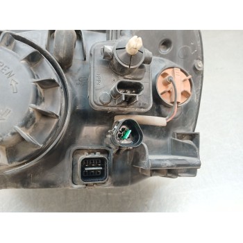 Recambio de faro derecho para hyundai santa fé i (sm) 2.0 crdi 4x4 referencia OEM IAM 9210226010  