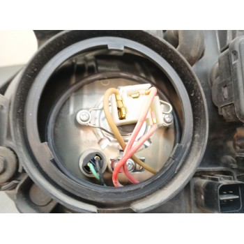 Recambio de faro derecho para hyundai santa fé i (sm) 2.0 crdi 4x4 referencia OEM IAM 9210226010  