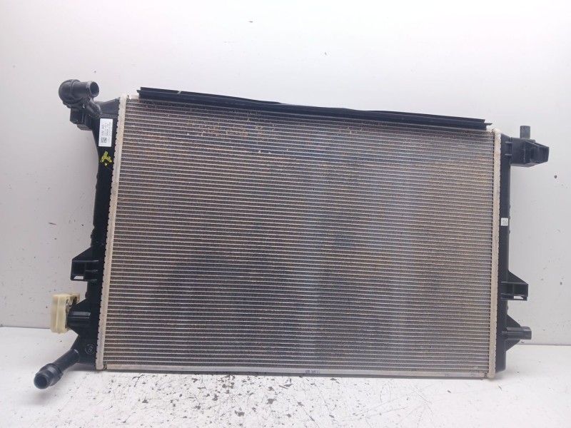 Recambio de radiador agua para seat ibiza v (kj1, kjg) 1.0 tsi referencia OEM IAM 2q0121253d  
