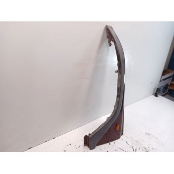 Recambio de aleta delantera izquierda para ssangyong korando 2.9 diesel referencia OEM IAM 5181106100  