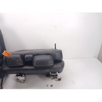 Recambio de asientos traseros para citroën c-crosser 2.2 hdi fap cat referencia OEM IAM   