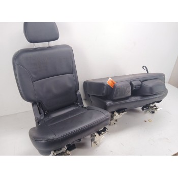 Recambio de asientos traseros para citroën c-crosser 2.2 hdi fap cat referencia OEM IAM   