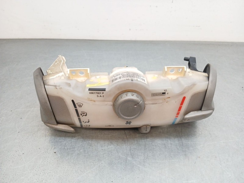 Recambio de mando calefaccion / aire acondicionado para peugeot 107 (pm_, pn_) 1.0 referencia OEM IAM 559000h020  