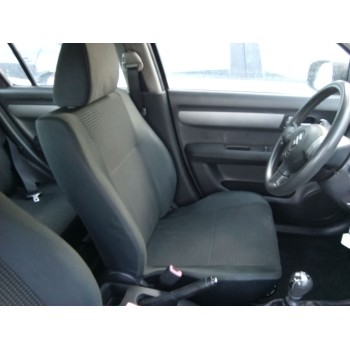 Recambio de asiento delantero izquierdo para suzuki swift iii (mz, ez) 1.3 ddis (rs 413d) referencia OEM IAM 8560372K21  