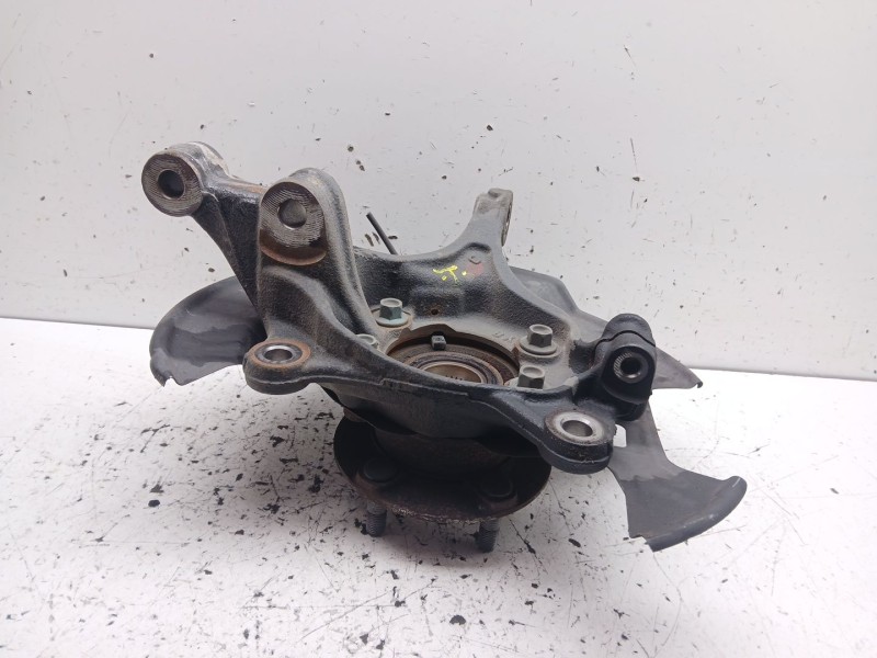 Recambio de mangueta delantera derecha para mazda cx-5 (kf) 2.2 d referencia OEM IAM KB7W33021  