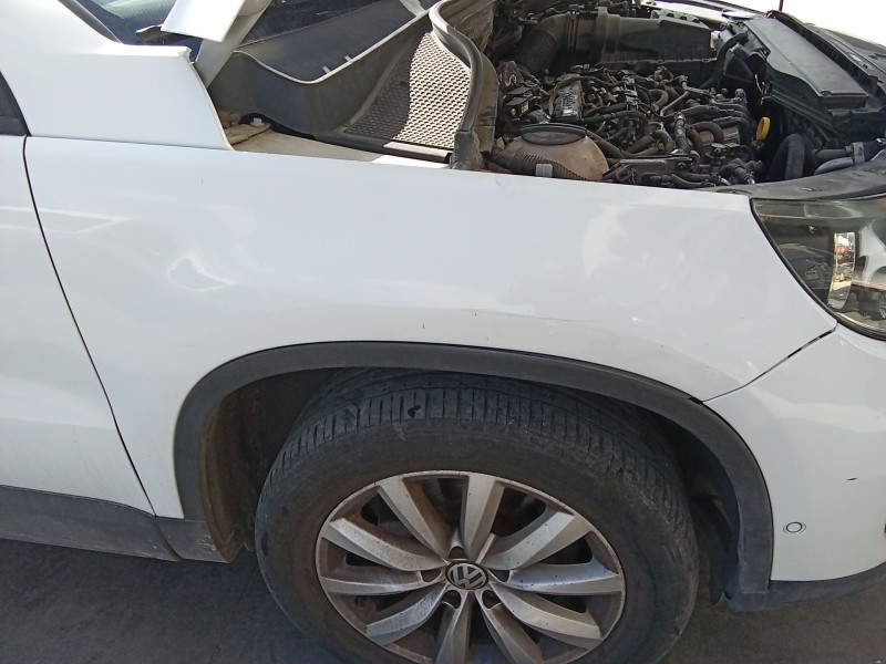 Recambio de aleta delantera derecha para volkswagen tiguan (5n_) 2.0 tdi referencia OEM IAM 5N0821106A  