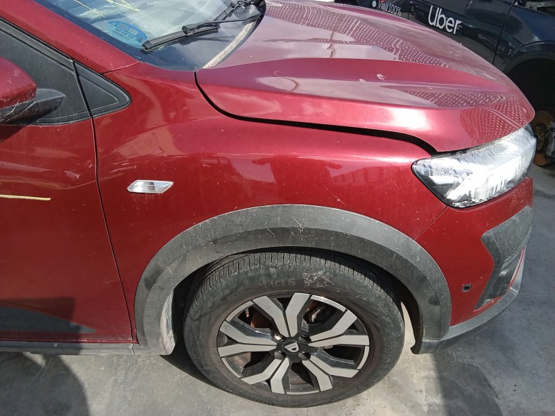Recambio de aleta delantera derecha para dacia sandero iii 1.0 tce 90 referencia OEM IAM 631004264R  