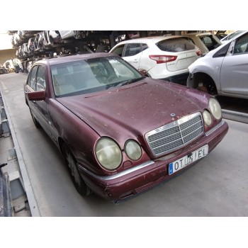mercedes-benz clase e (w210) del año 1998