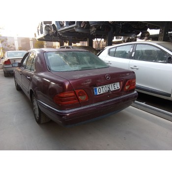 mercedes-benz clase e (w210) del año 1998