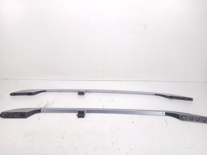Recambio de barras techo para citroën c-crosser 2.2 hdi fap cat referencia OEM IAM 7661A031  