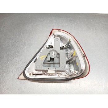 Recambio de piloto trasero izquierdo para mercedes-benz clase c (w202) c 180 (202.018) referencia OEM IAM 2028203564  
