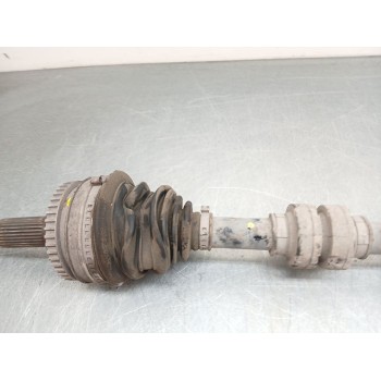 Recambio de transmision delantera izquierda para nissan almera tino (v10) 1.8 referencia OEM IAM 39101BU100  