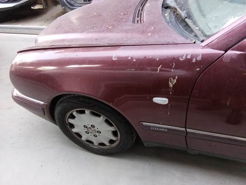 Recambio de aleta delantera izquierda para mercedes-benz clase e (w210) e 320 (210.065) referencia OEM IAM 2108800118  