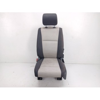 ASIENTO DELANTERO IZQUIERDO 