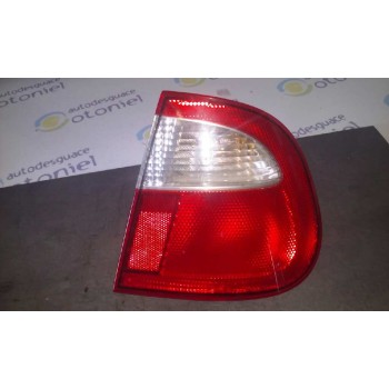 PILOTO TRASERO DERECHO EXTERIOR 